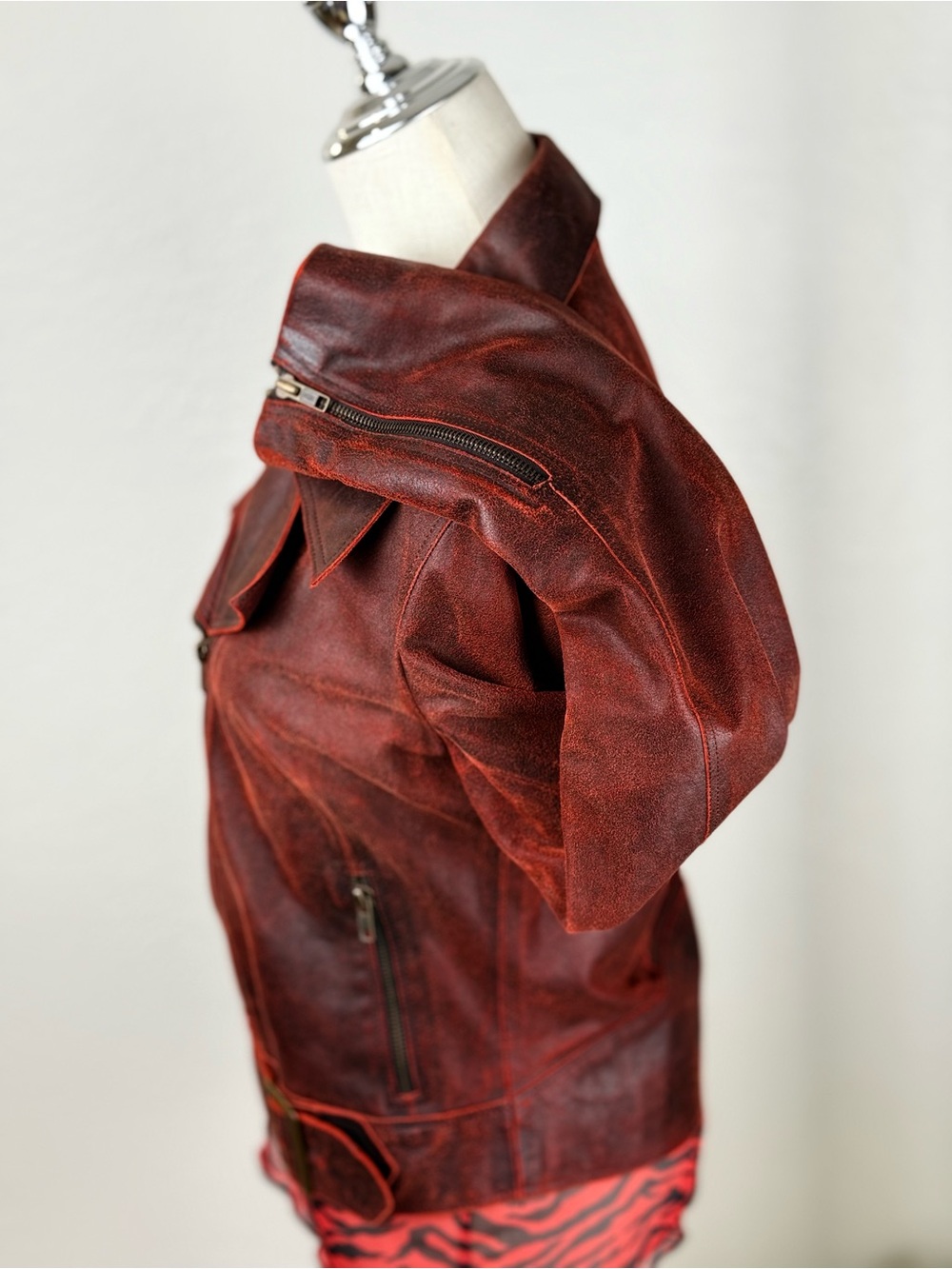 ARCHIVAL SUIT JEWELS by Julie Knapp Burnished Leather Moto Suit Set/S Red Black - Picture 7 of 16